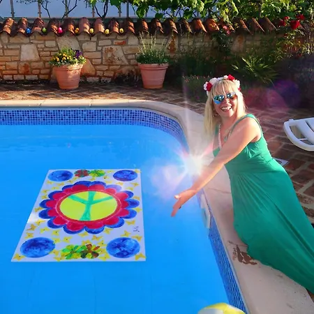 Villa-johanna Daire Kaštelir