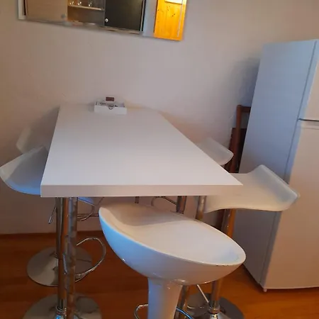 Villa-johanna شقة *